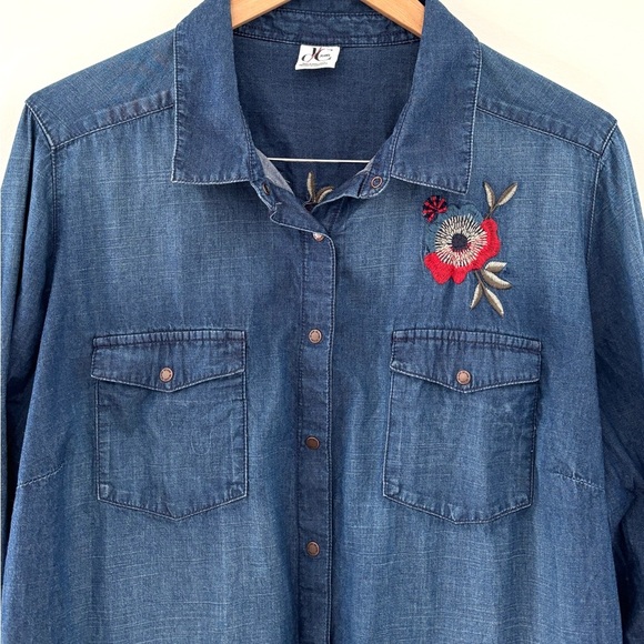 Women's XL‎ Embroidered Flower Denim Snap Button Up English Country Side Garden - Picture 4 of 13